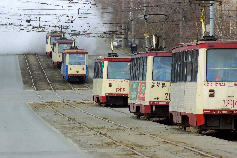 Трамвай и ПАЗ столкнулись в Челябинской области*1