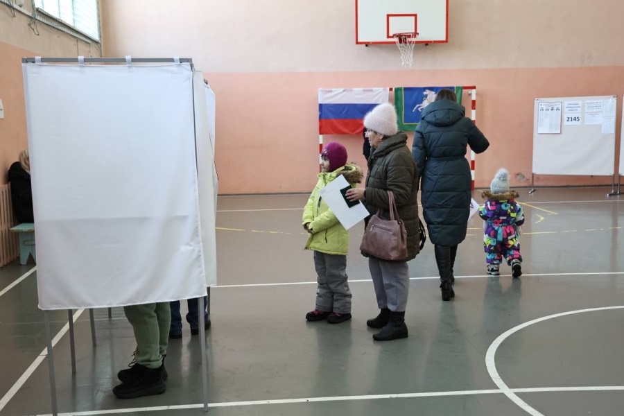 Второй день голосования на выборах президента стартовал в Челябинской области*1